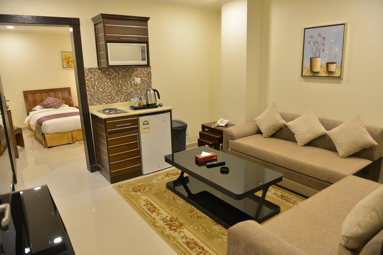 The First Tower Hotel Al Al Jubail エクステリア 写真
