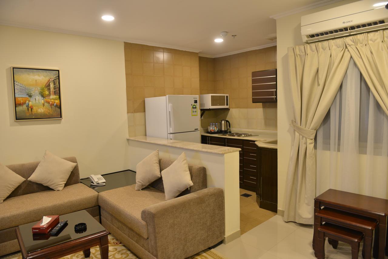 The First Tower Hotel Al Al Jubail エクステリア 写真