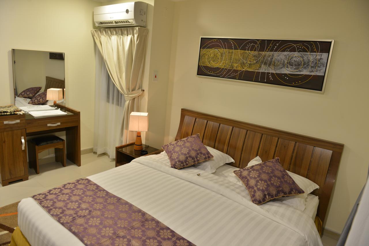 The First Tower Hotel Al Al Jubail エクステリア 写真