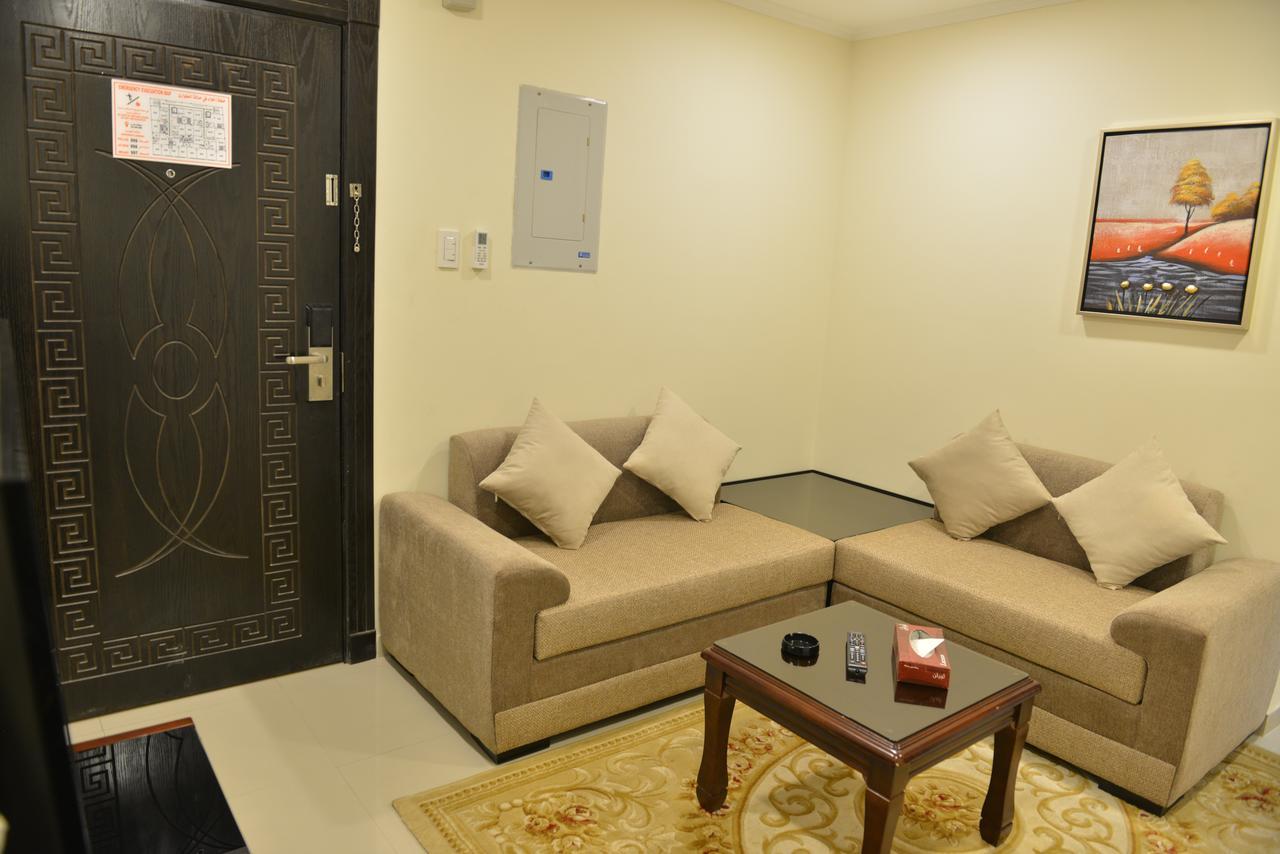 The First Tower Hotel Al Al Jubail エクステリア 写真
