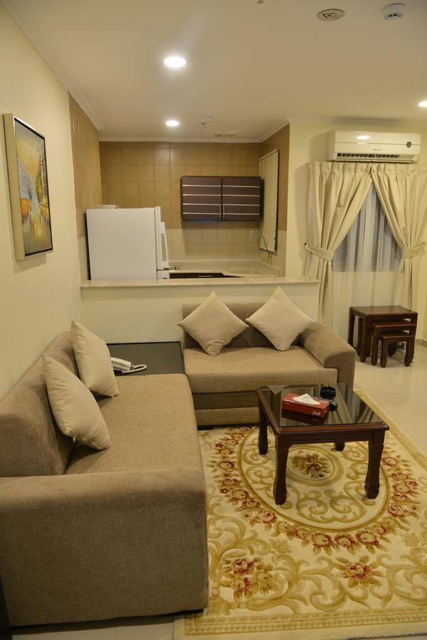 The First Tower Hotel Al Al Jubail エクステリア 写真