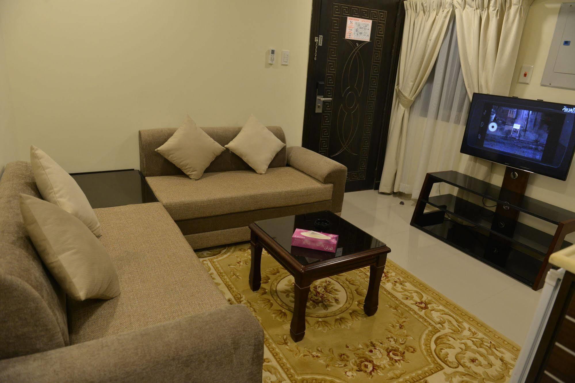 The First Tower Hotel Al Al Jubail エクステリア 写真