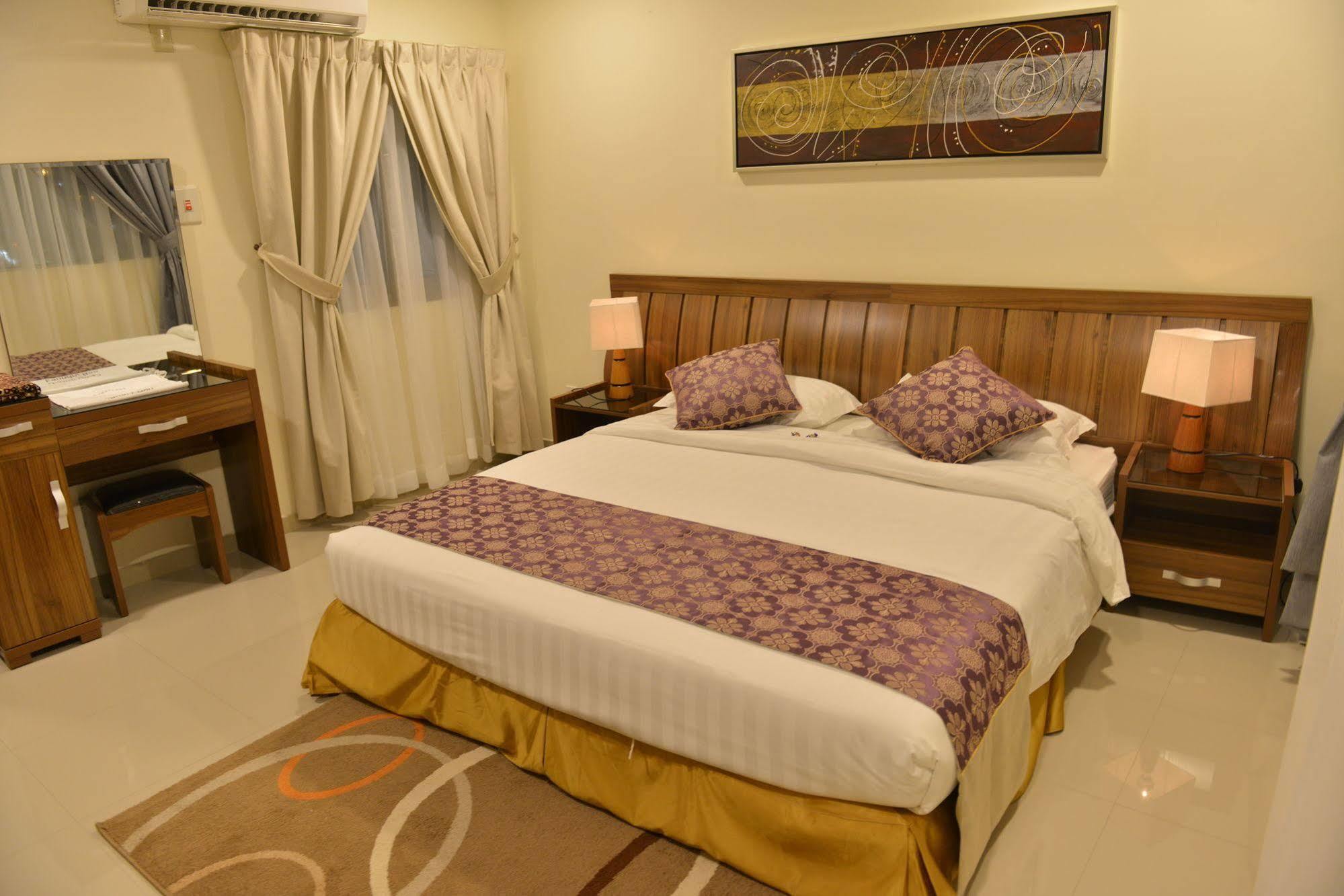 The First Tower Hotel Al Al Jubail エクステリア 写真