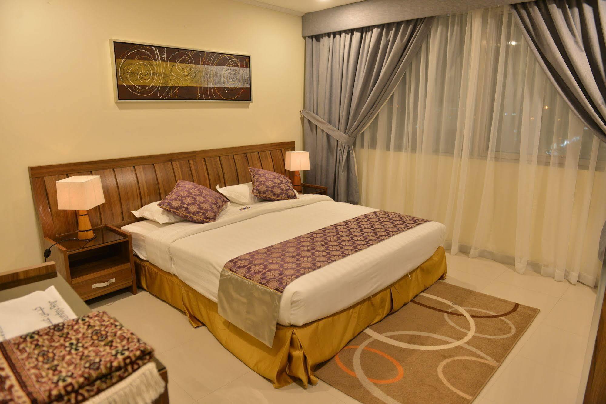 The First Tower Hotel Al Al Jubail エクステリア 写真